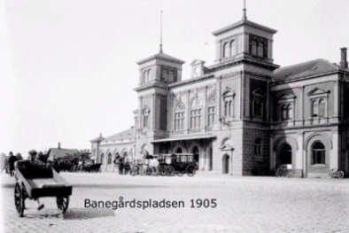 Banegrdspladsen med banegrden - 1905